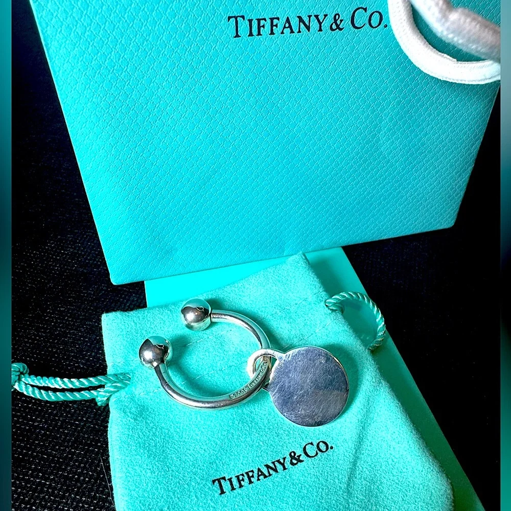 Tiffany & Co. 01 Silver Key Ring Round Tag Sterling Silver Rare Ball End & Pouch - Picture 3 of 6